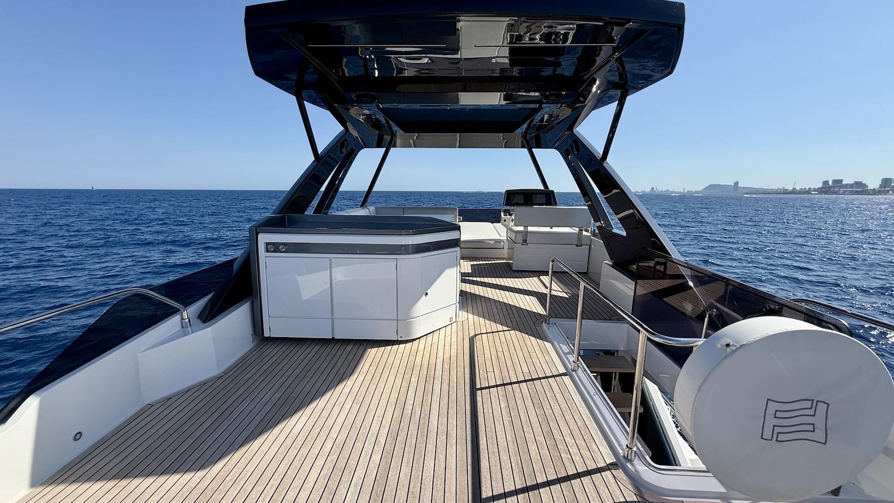 2024 FERRETTI YACHTS 720 